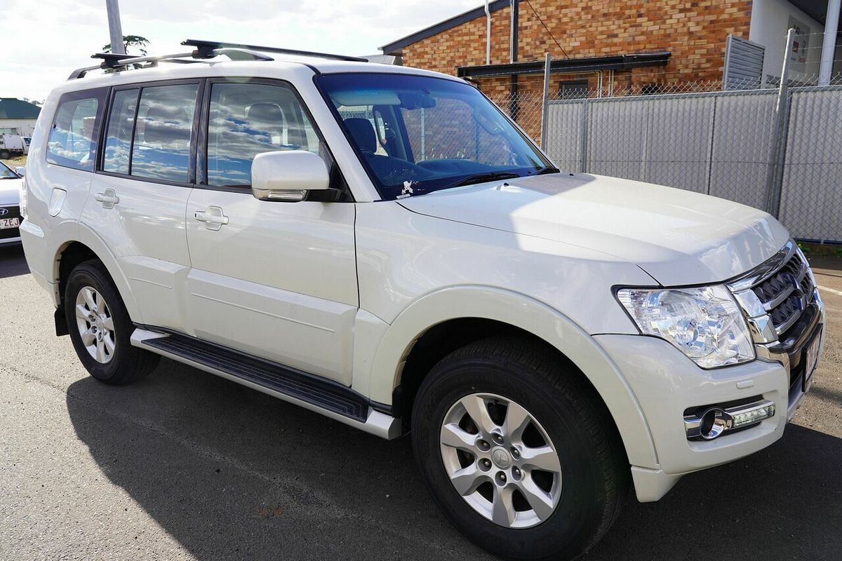 2021 Mitsubishi Pajero GLX NX