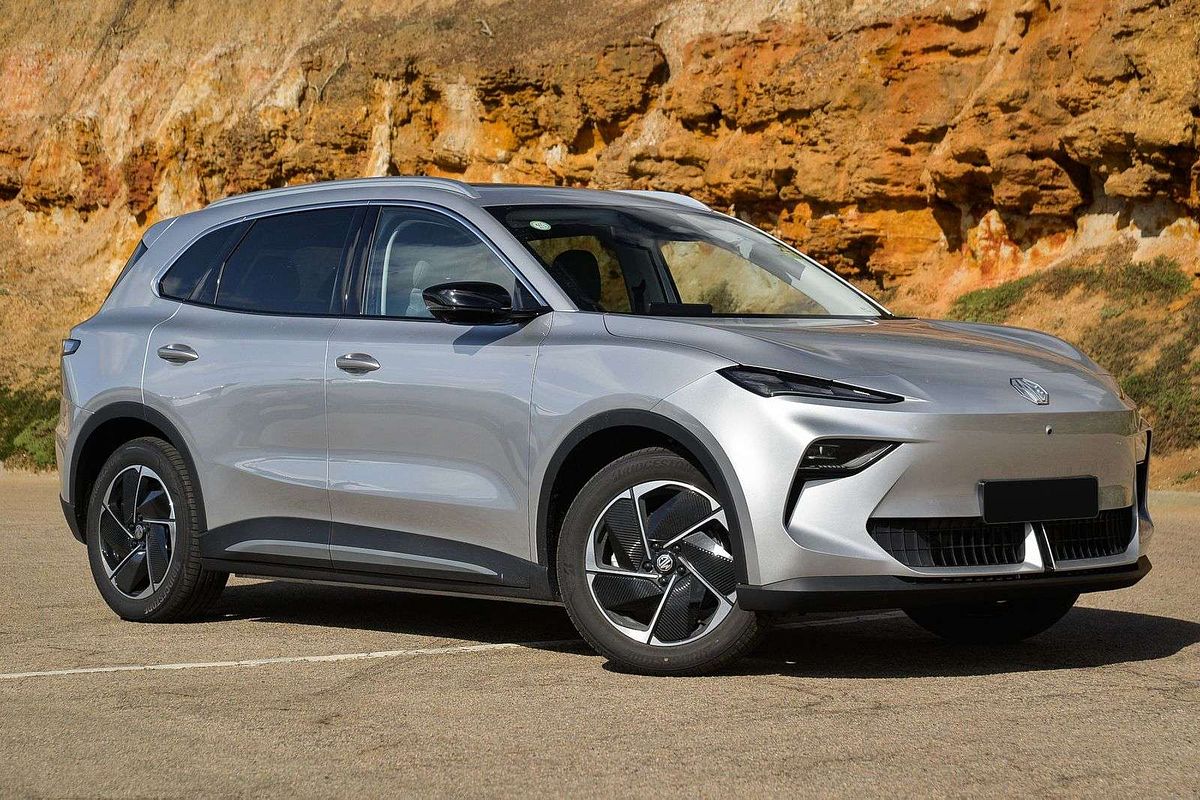 2025 MG MGS5 EV Essence 62 ZS3EM