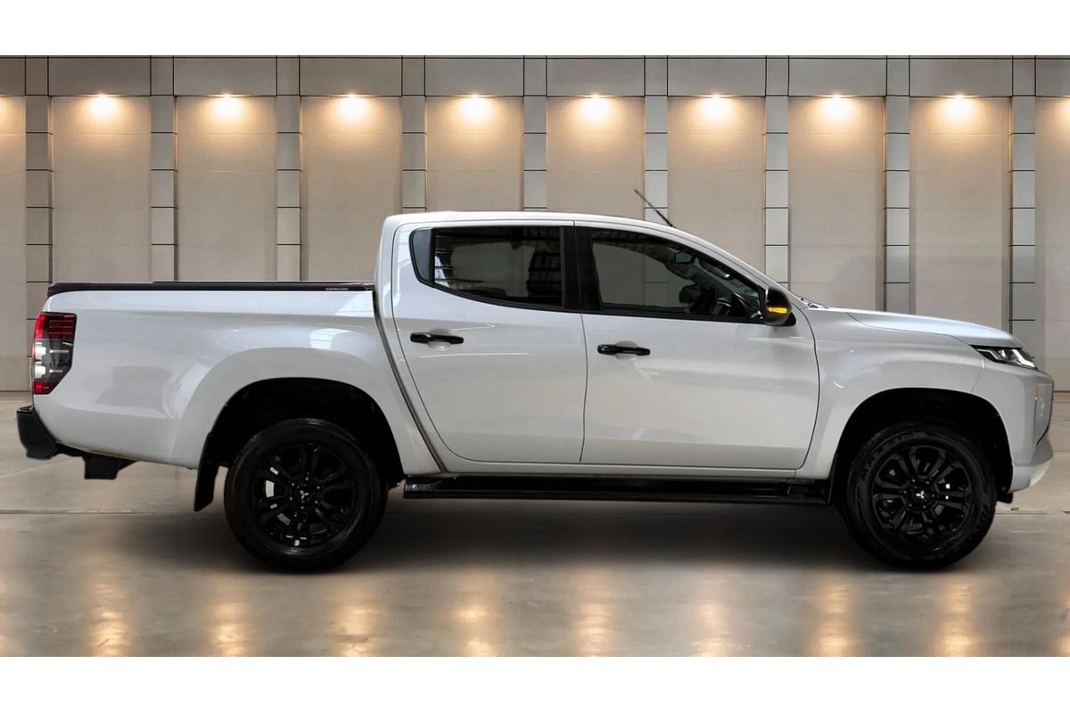 2021 Mitsubishi Triton GSR MR 4X4