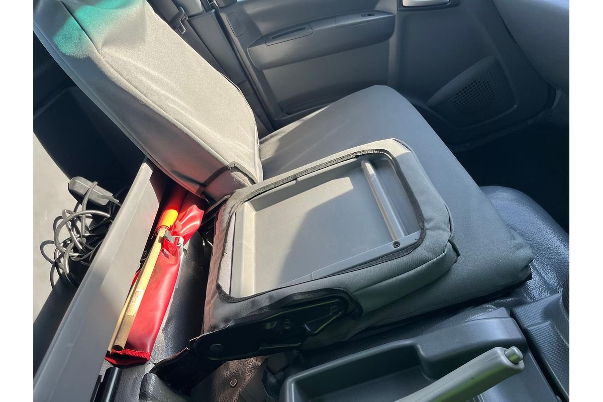 2018 Isuzu N Series NPR 75-190 image 14