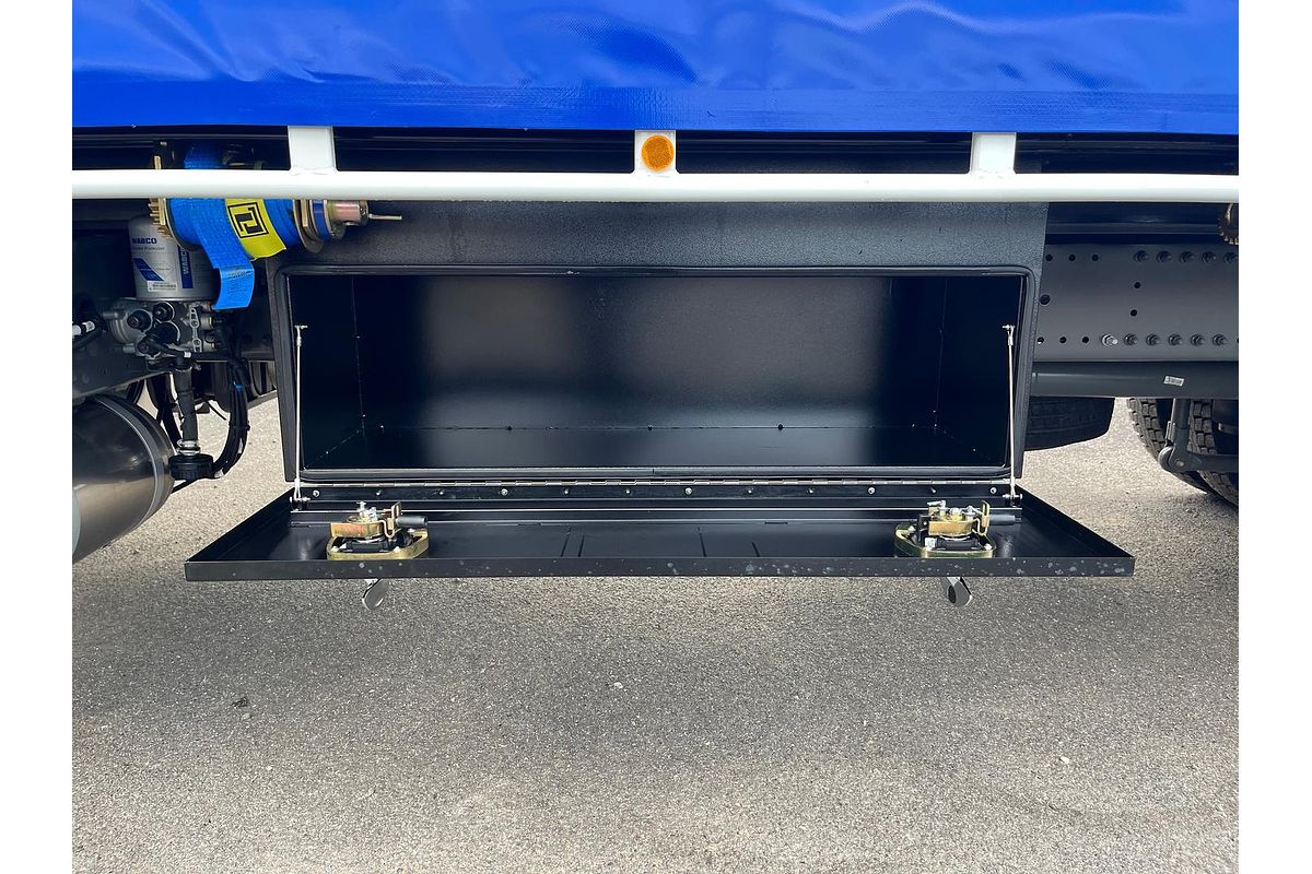 2025 Sitrak G5S Cargo image 16