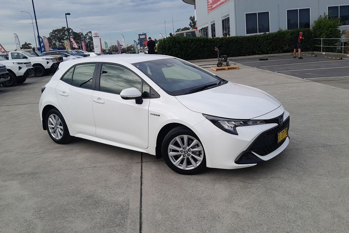 2023 Toyota Corolla Ascent Sport Hybrid ZWE219R