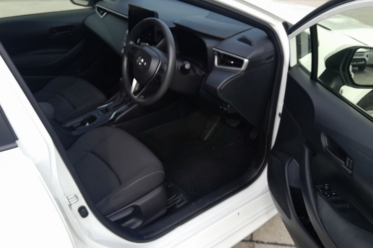 2023 Toyota Corolla Ascent Sport Hybrid ZWE219R