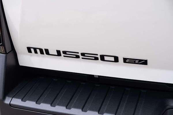 2026 KGM Musso EV 2WD Black Edge O100 Front Wheel Drive LWB thumb-7