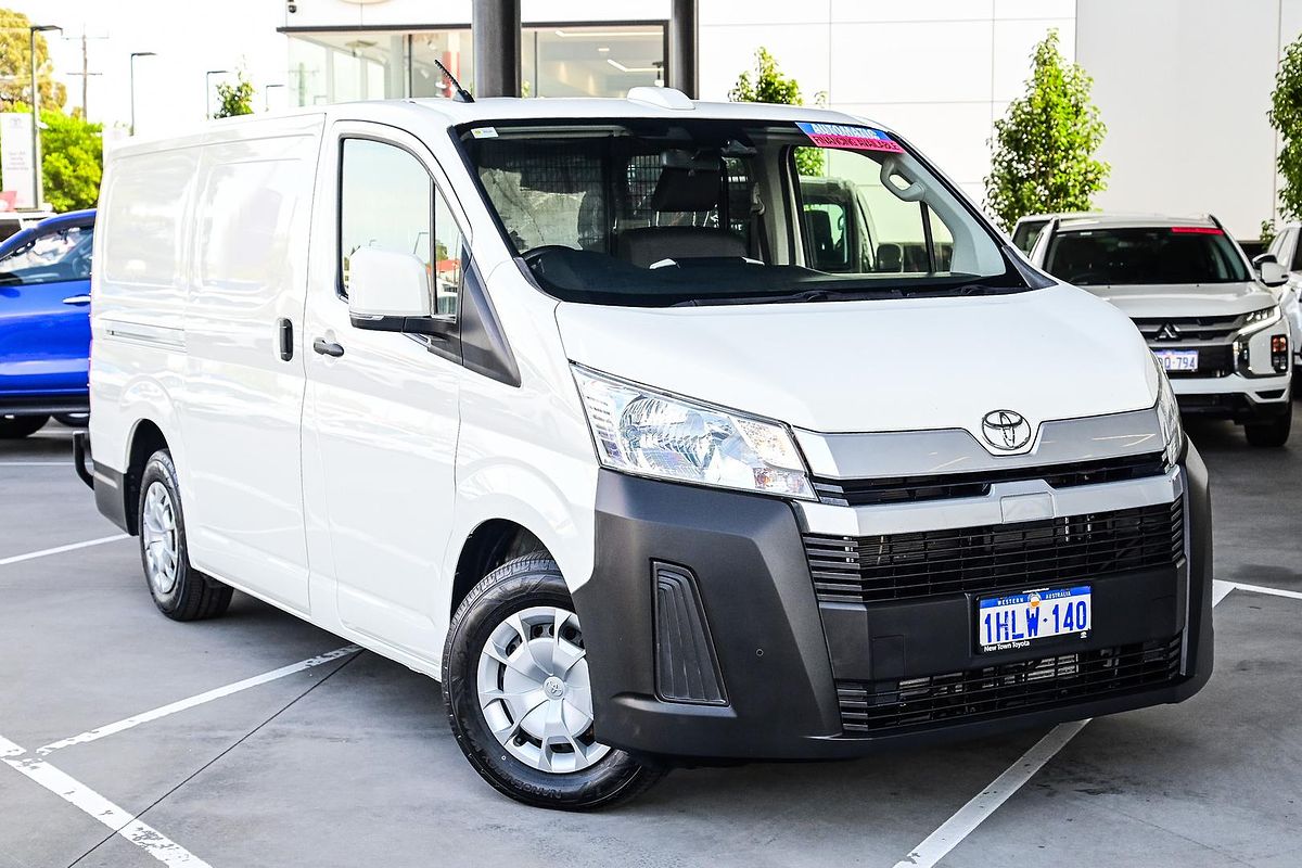 2021 Toyota Hiace GDH300R