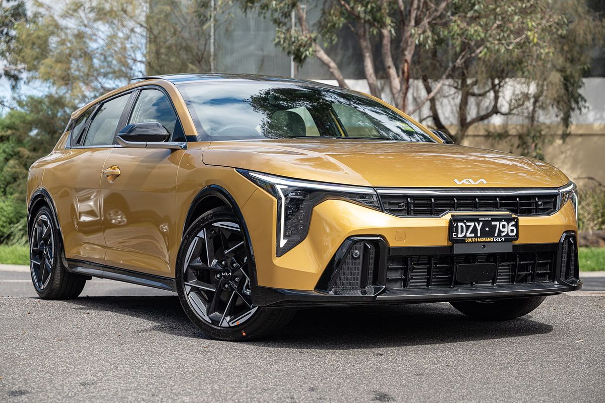 2026 Kia K4 GT-Line CL4m