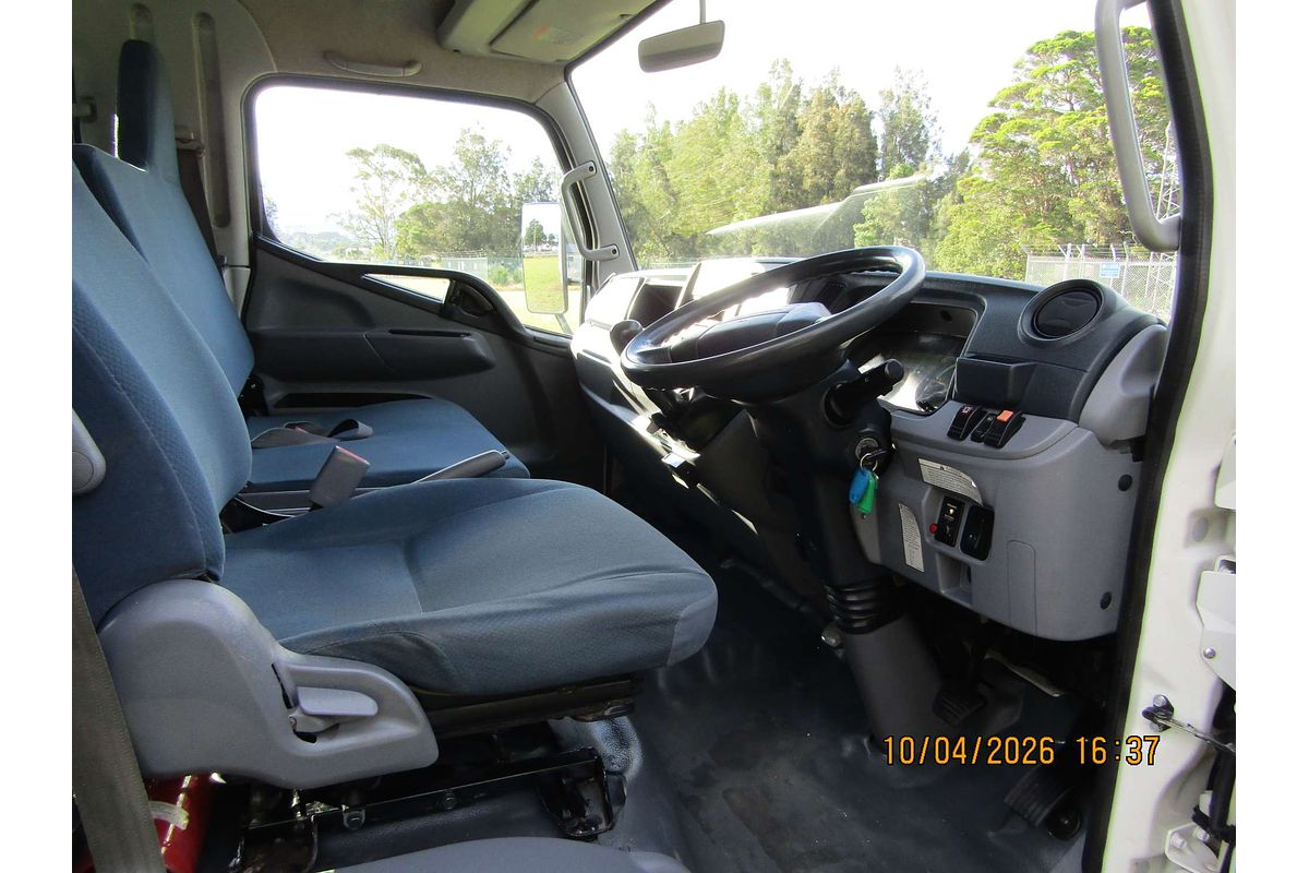 2016 Mitsubishi Canter 815 7.5 LWB FE 4x2 image 4