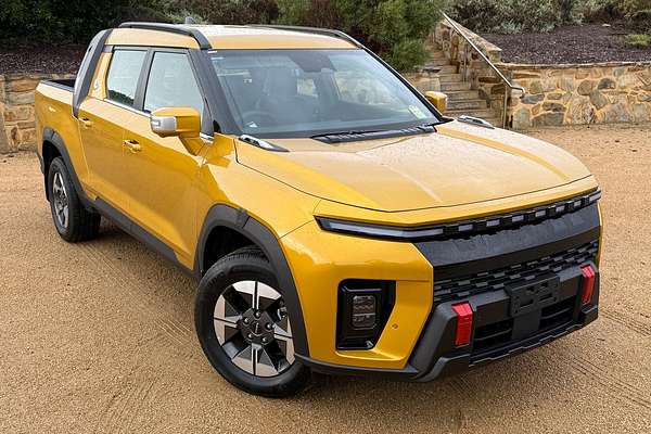 2026 KGM Musso EV AWD O100 4X4 thumb-5