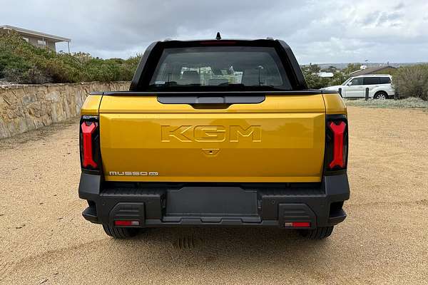 2026 KGM Musso EV AWD O100 4X4 thumb-10