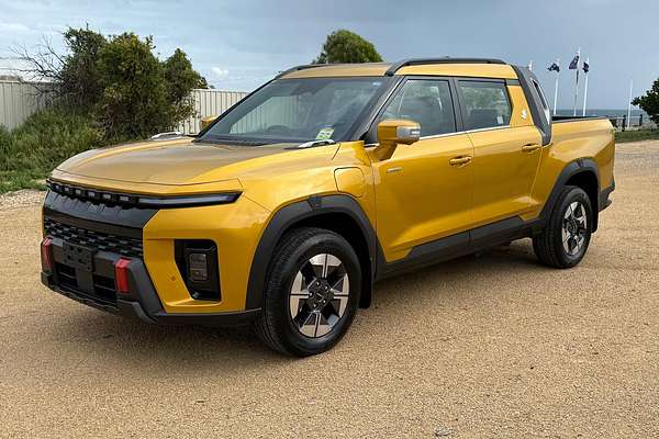 2026 KGM Musso EV AWD O100 4X4 thumb-9
