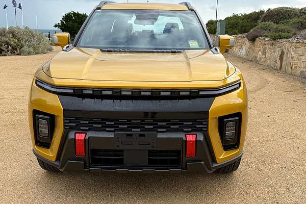 2026 KGM Musso EV AWD O100 4X4 thumb-17