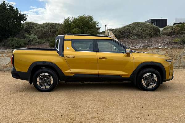 2026 KGM Musso EV AWD O100 4X4 thumb-19