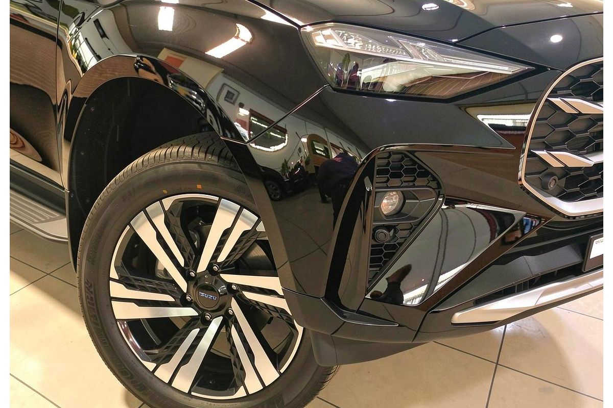 2025 Isuzu MU-X LS-T image 6