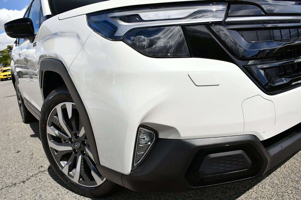 2026 Subaru Forester Hybrid Touring S6