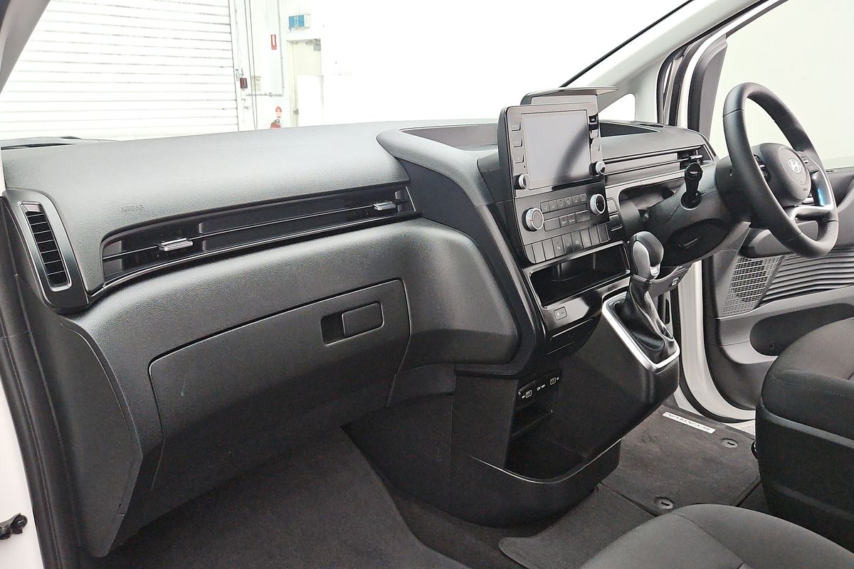2023 Hyundai STARIA LOAD US4.V2