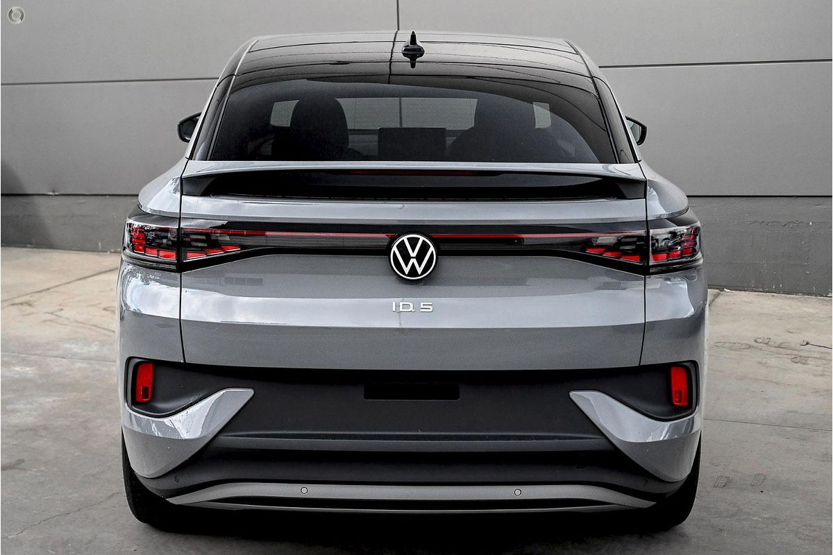 2025 Volkswagen ID.5 Pro E2