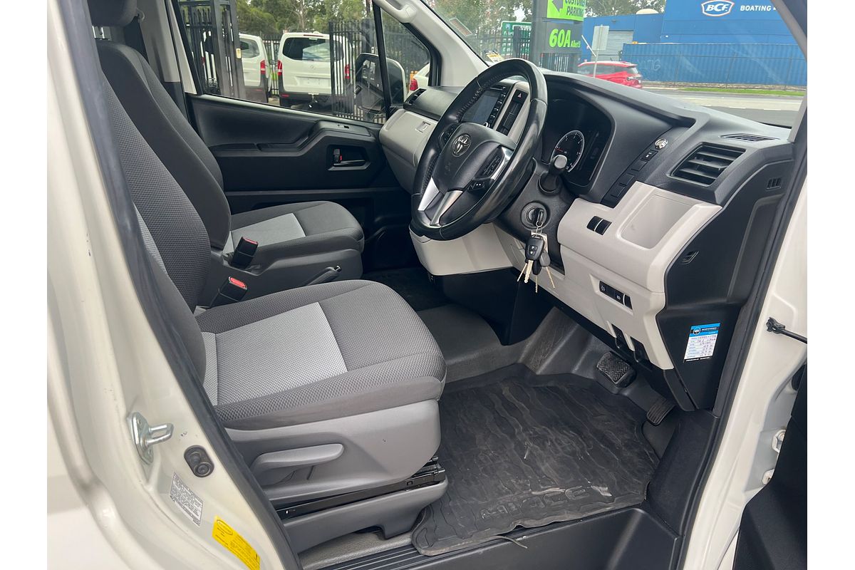 2020 Toyota Hiace GDH300R LWB image 19