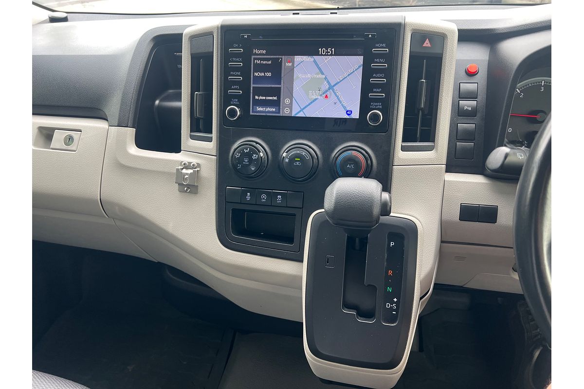 2020 Toyota Hiace GDH300R LWB image 23