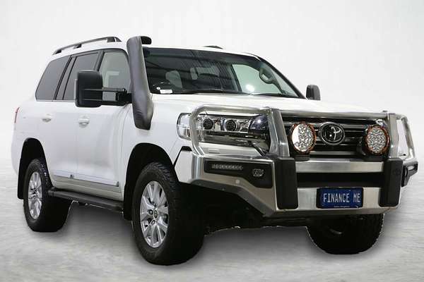 2019 Toyota Landcruiser Sahara VDJ200R