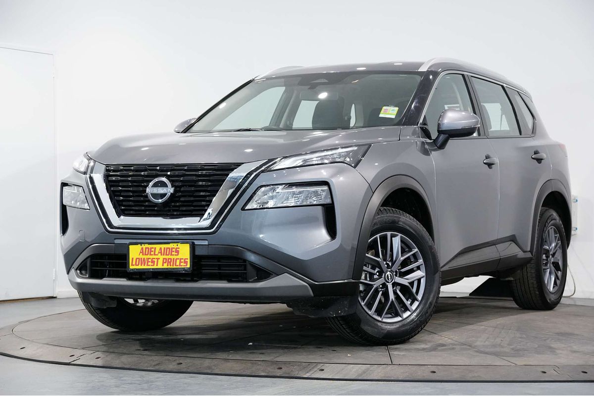 2025 Nissan X-TRAIL ST T33