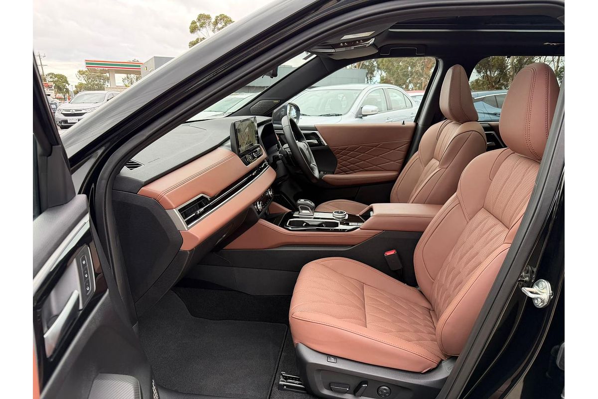2025 Mitsubishi Outlander Exceed Tourer ZM