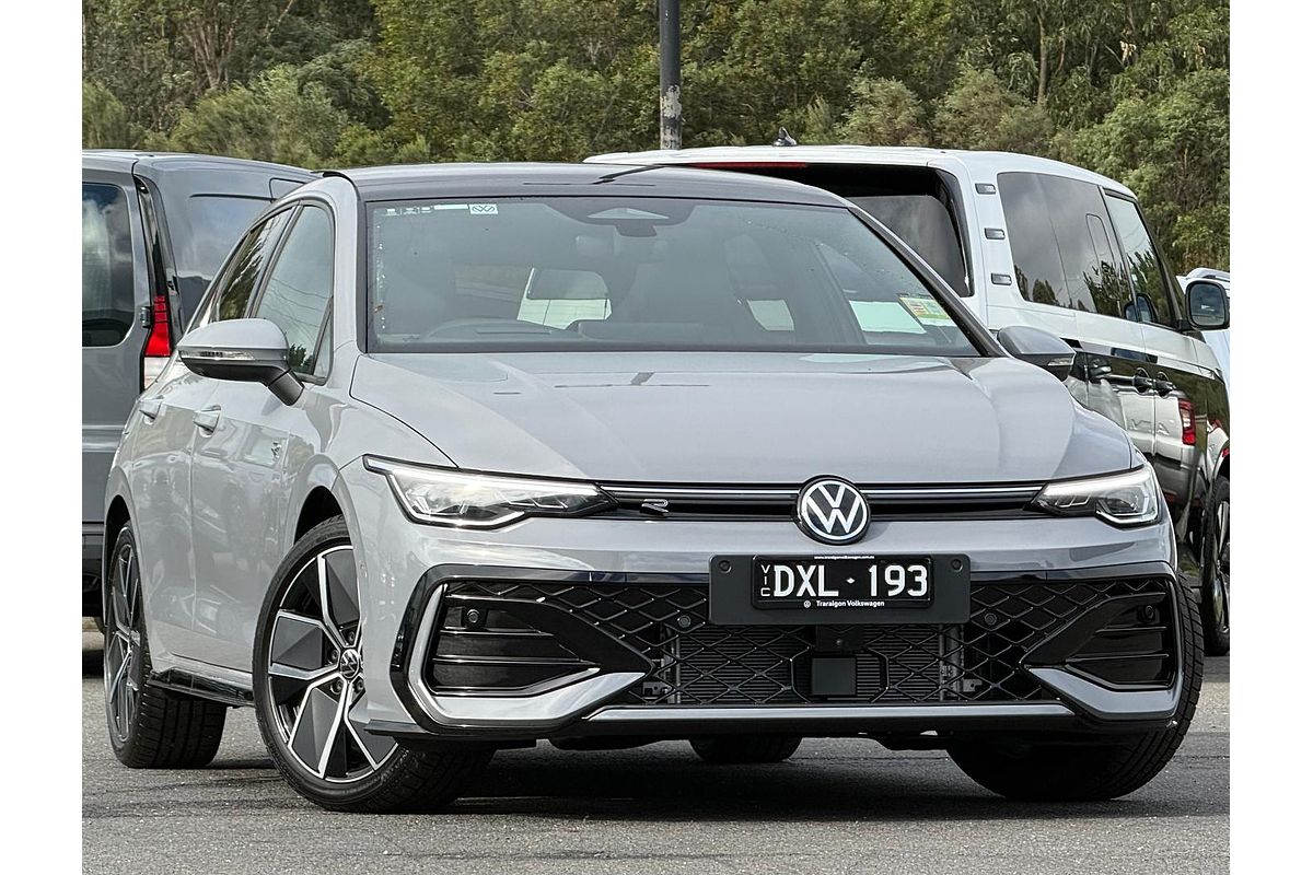 2026 Volkswagen Golf 110TSI R-Line 8.5