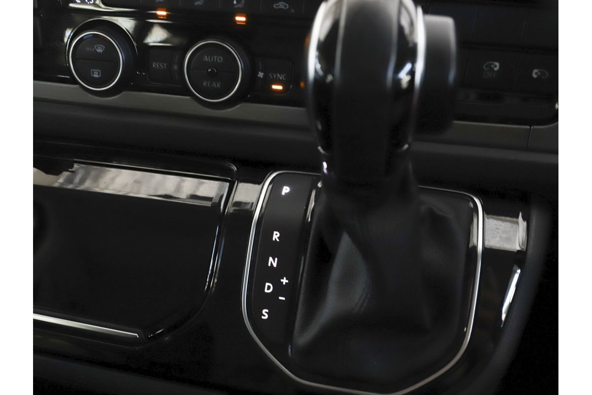 2019 Volkswagen Multivan TDI340 Comfortline T6 SWB image 10