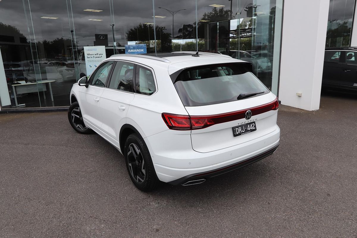 2025 Volkswagen Touareg 170TDI RC