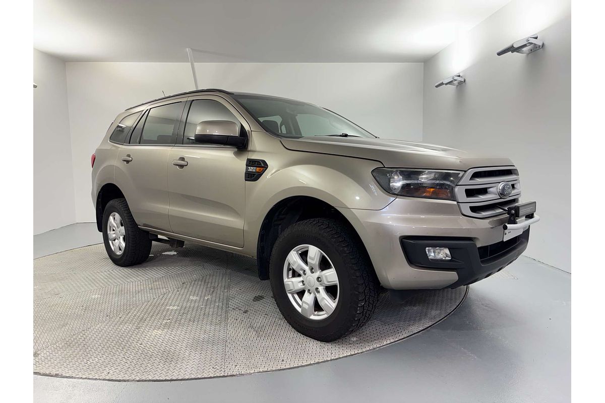 2017 Ford Everest Ambiente UA 3.2L