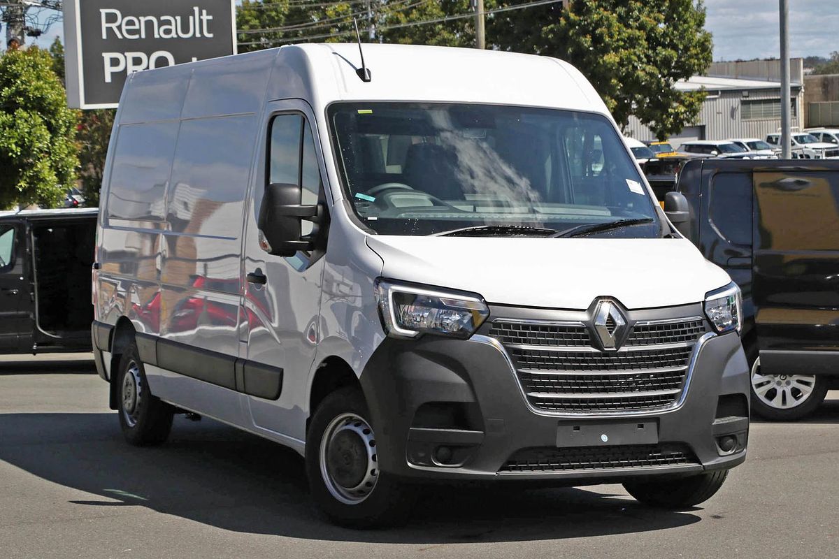 2025 Renault Master Pro 110kW X62 Phase 2 MWB Mid Roof