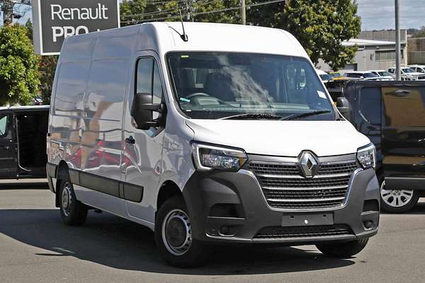 2025 Renault Master Pro 110kW X62 Phase 2 MWB Mid Roof