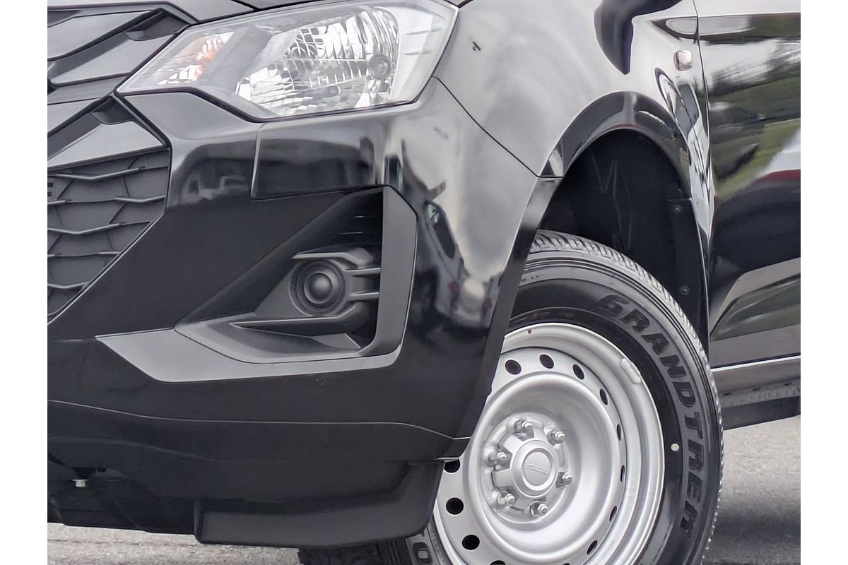2025 Isuzu D-MAX SX 4X4