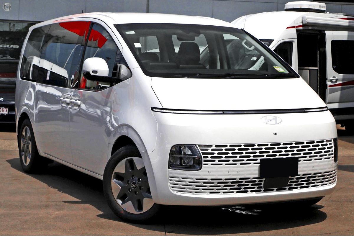 2026 Hyundai STARIA US4.V3