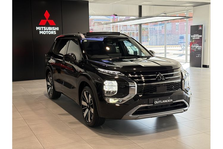 2026 Mitsubishi Outlander Exceed ZM