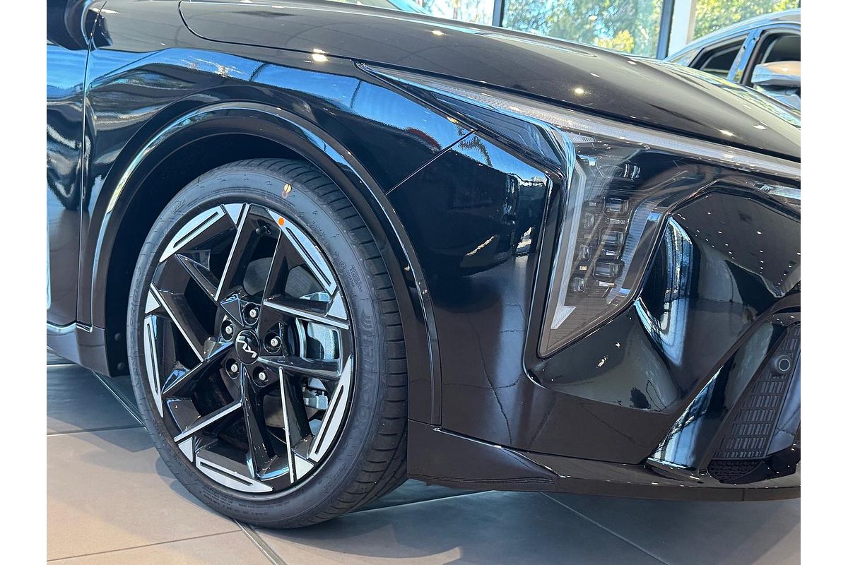 2025 Kia K4 GT-Line CL4m
