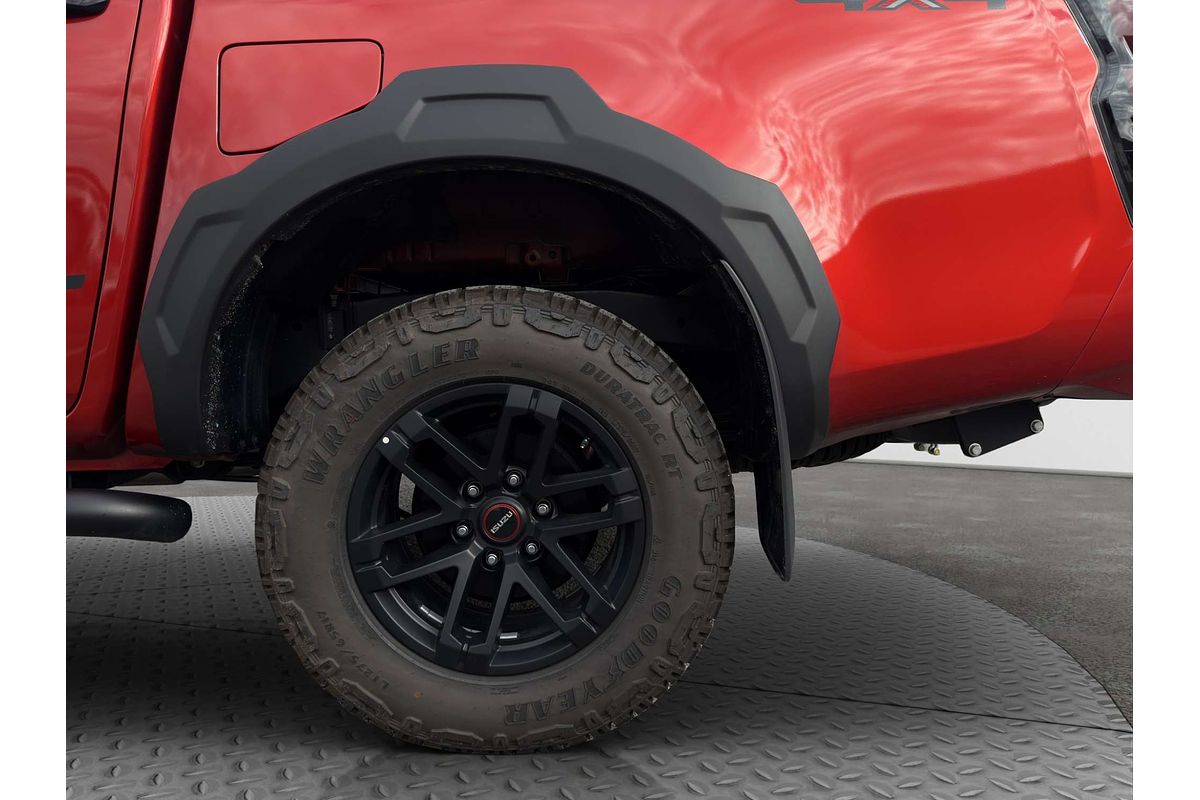 2025 Isuzu D-MAX BLADE 4X4 image 2