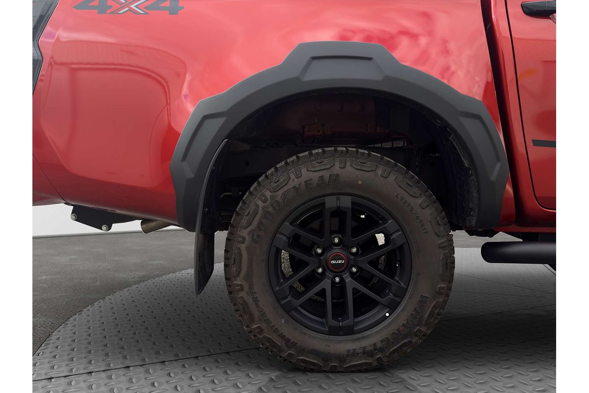 2025 Isuzu D-MAX BLADE 4X4 image 3