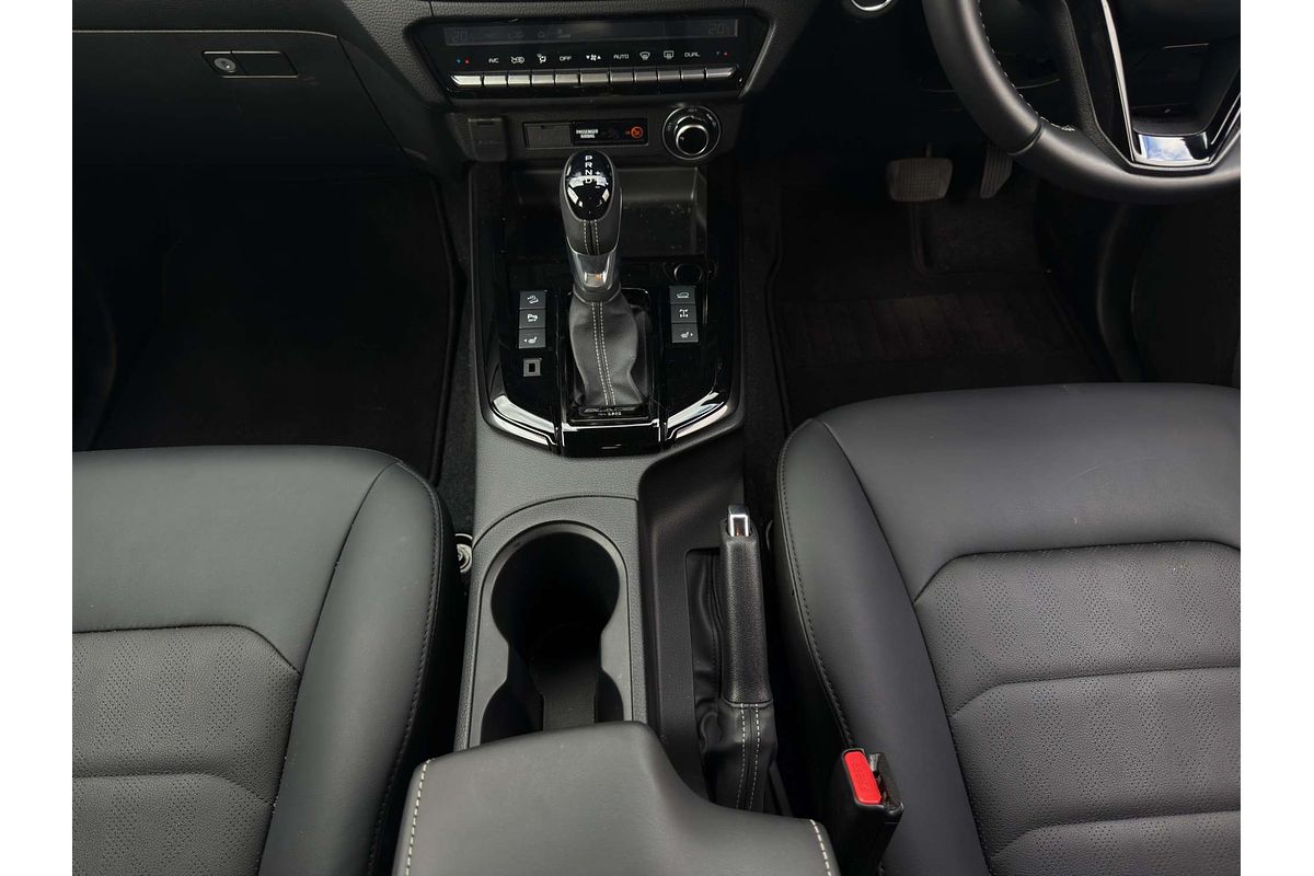 2025 Isuzu D-MAX BLADE 4X4 image 20