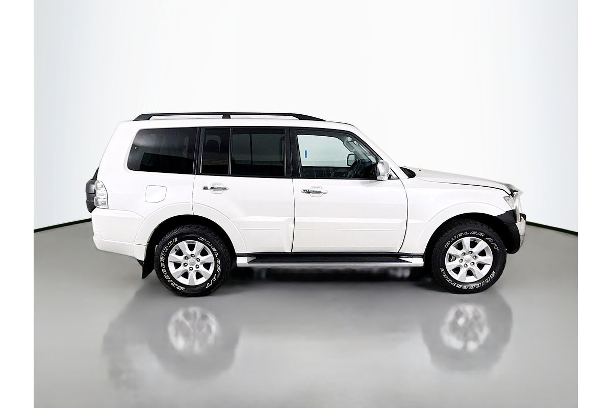 2012 Mitsubishi Pajero GLX NW