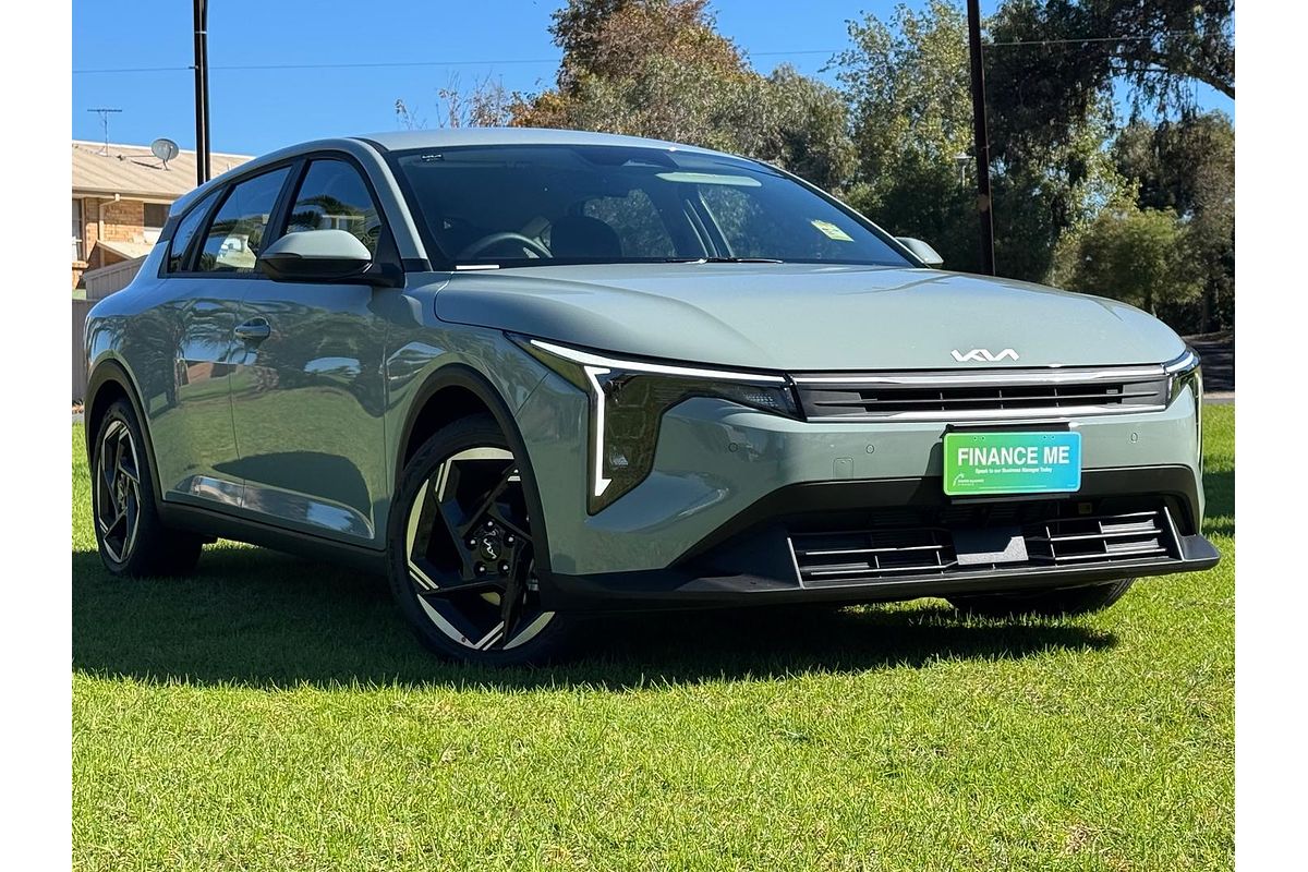 2025 Kia K4 Sport CL4m