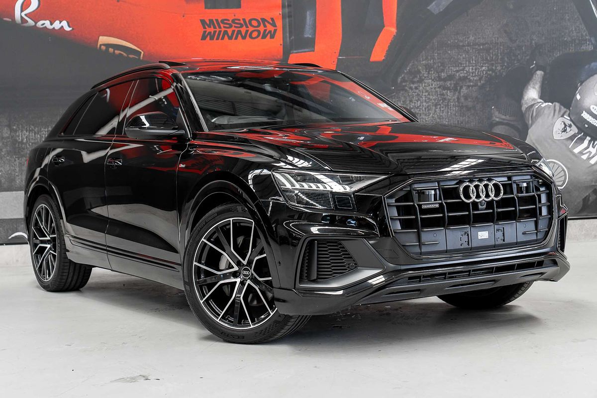 2021 Audi Q8 50 TDI S line F1