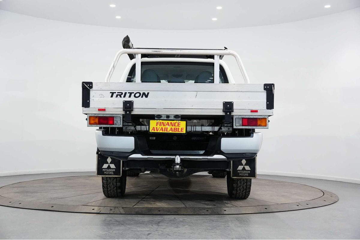 2020 Mitsubishi Triton GLX ADAS MR 4X4