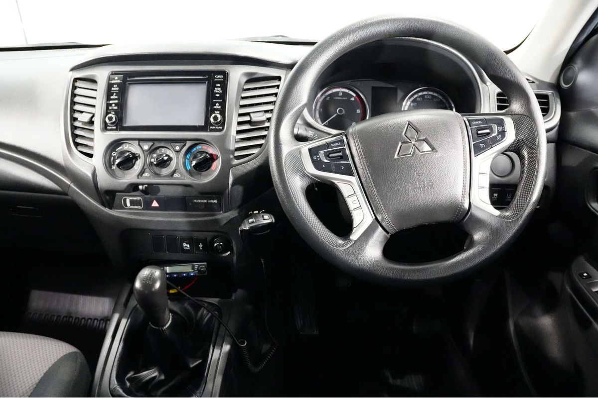 2020 Mitsubishi Triton GLX ADAS MR 4X4