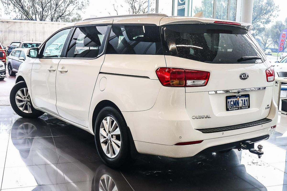 2017 Kia Carnival Si YP