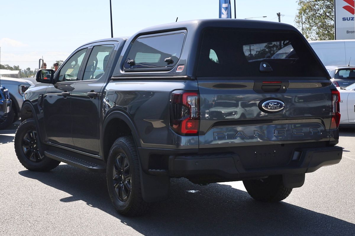 2025 Ford Ranger Black Edition 4X4 2.0L