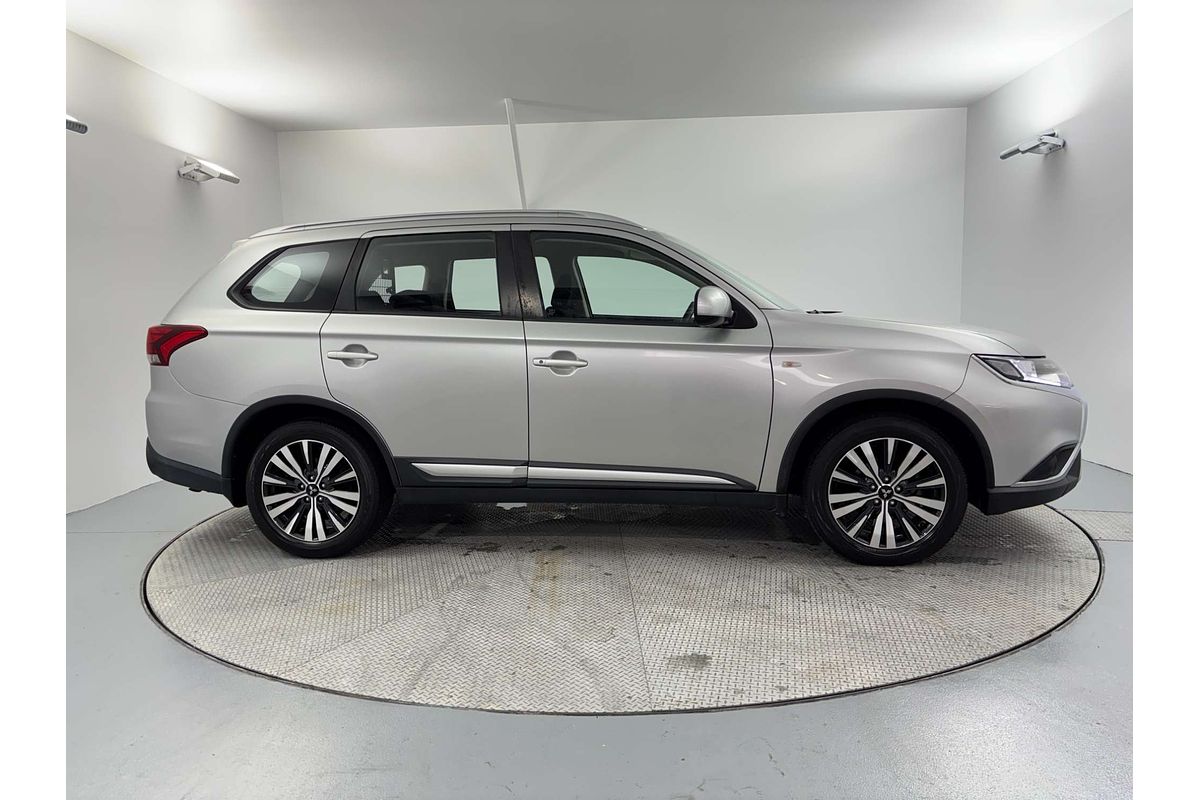 2018 Mitsubishi Outlander ES ADAS ZL