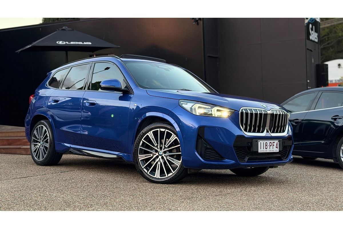 2022 BMW X1 xDrive20i M Sport U11