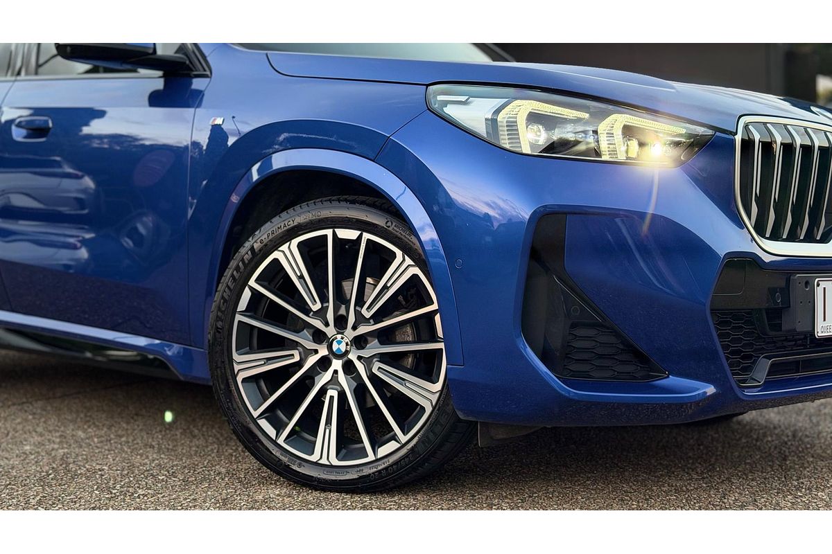 2022 BMW X1 xDrive20i M Sport U11