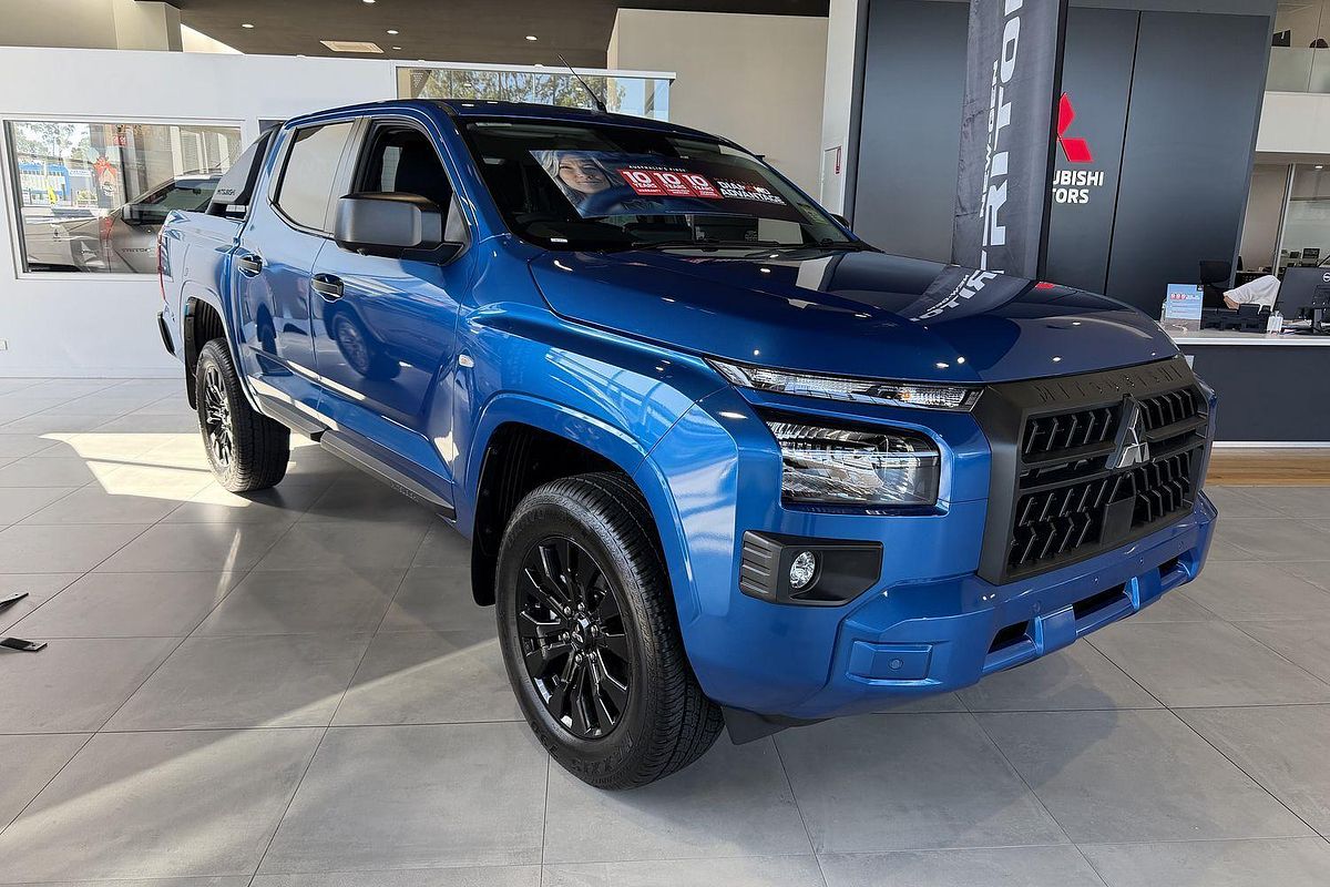 2025 Mitsubishi Triton GLX-R MV 4X4