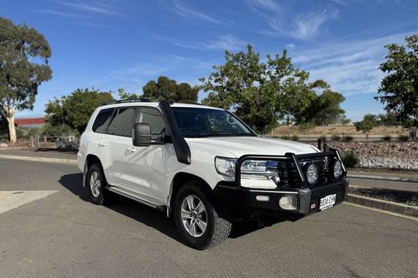 2017 Toyota Landcruiser GXL VDJ200R